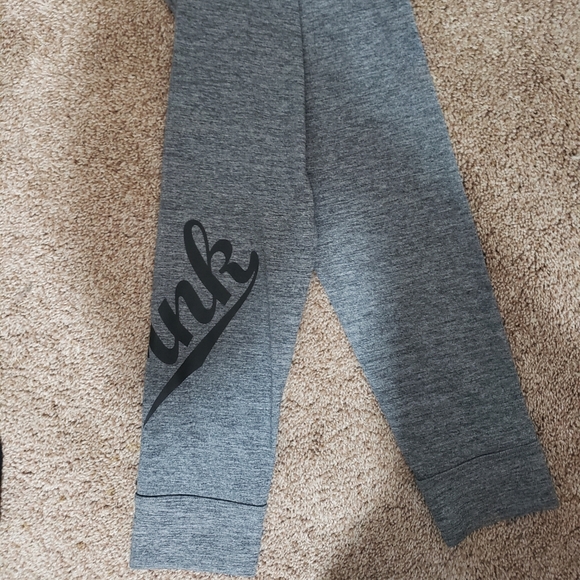 Pink work out pants - Picture 2 of 2